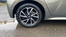 Toyota Yaris 1.5 Hybrid Design 5dr CVT Hybrid Hatchback